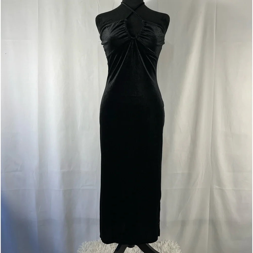 Black velvet, halter, midi dress, large 
NWT - Picture 6 of 6